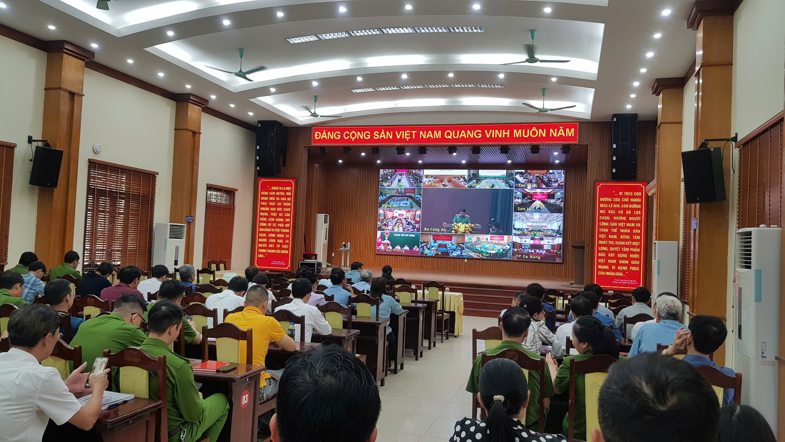 eacbf17ceca65ff806b7.jpg
