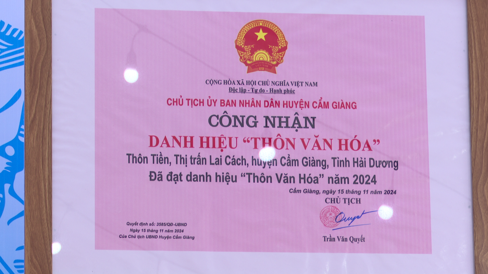 1 CẨM GIÀNG LVH TIỀN 1111.png